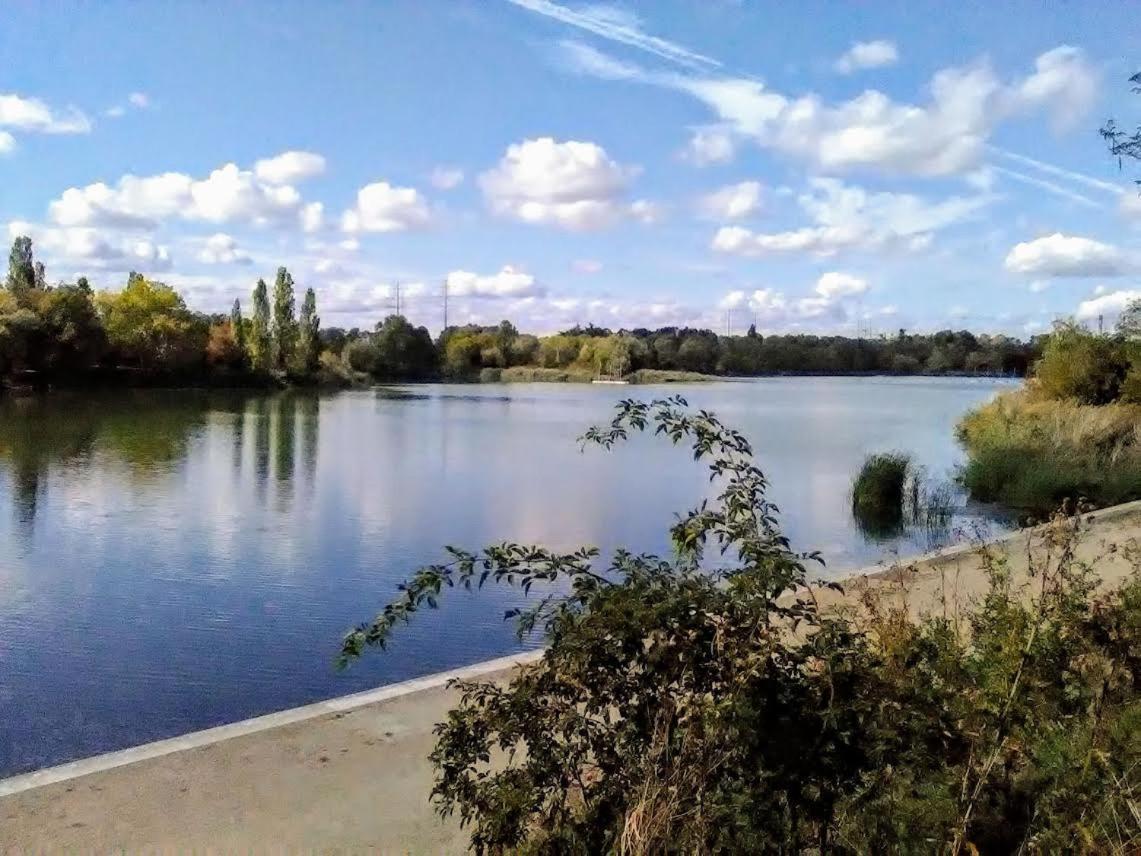 Vue Exceptionnelle Sur Le Lac 克雷泰伊 外观 照片