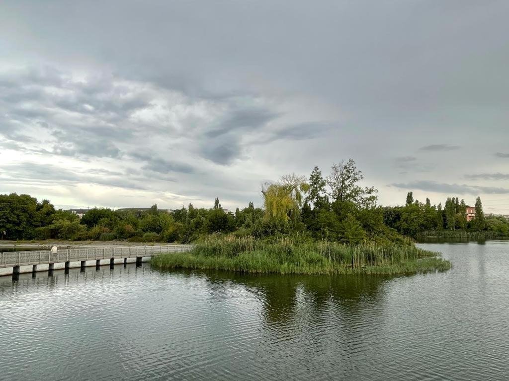 Vue Exceptionnelle Sur Le Lac 克雷泰伊 外观 照片